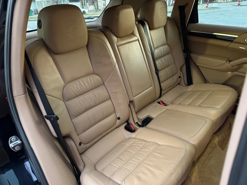 Porsche Cayenne 3.0 DIESEL 239 HP 2011 Г. УНИКАЛЕН, снимка 12 - Автомобили и джипове - 48495998