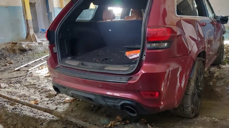 Jeep Grand cherokee Srt8 , снимка 5 - Автомобили и джипове - 52554536