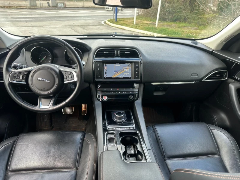 Jaguar F-PACE 2.0D 25D 241kc, снимка 7 - Автомобили и джипове - 53397548
