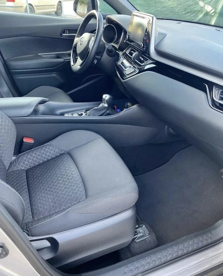 Toyota C-HR 1.8Hybrid 122HP EURO 6 - изображение 8