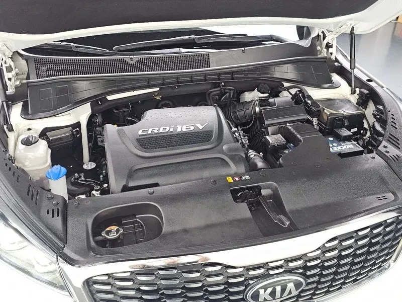 Kia Sorento, снимка 6 - Автомобили и джипове - 56561101