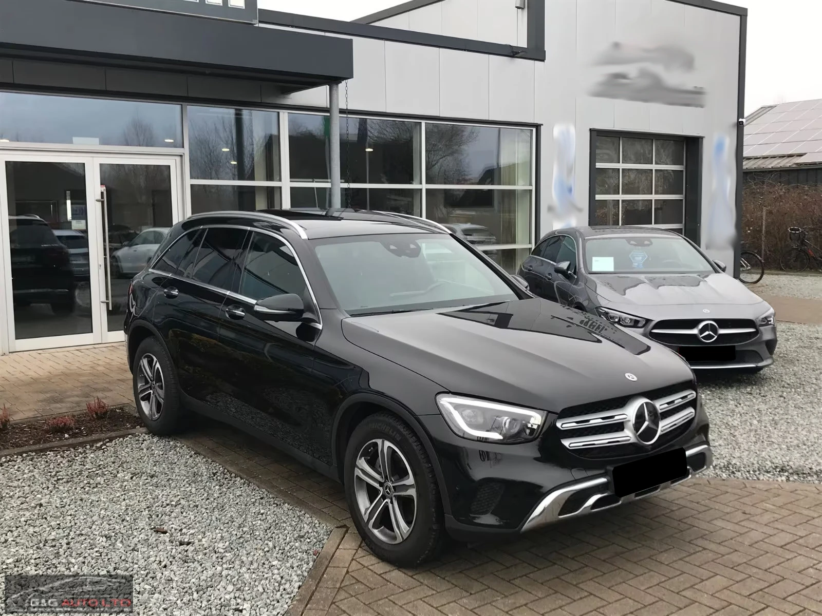 Mercedes-Benz GLC 220 d/AMG/194HP/PANO/360/BURM/DISTR./KEYLESS/LED/857g - изображение 3