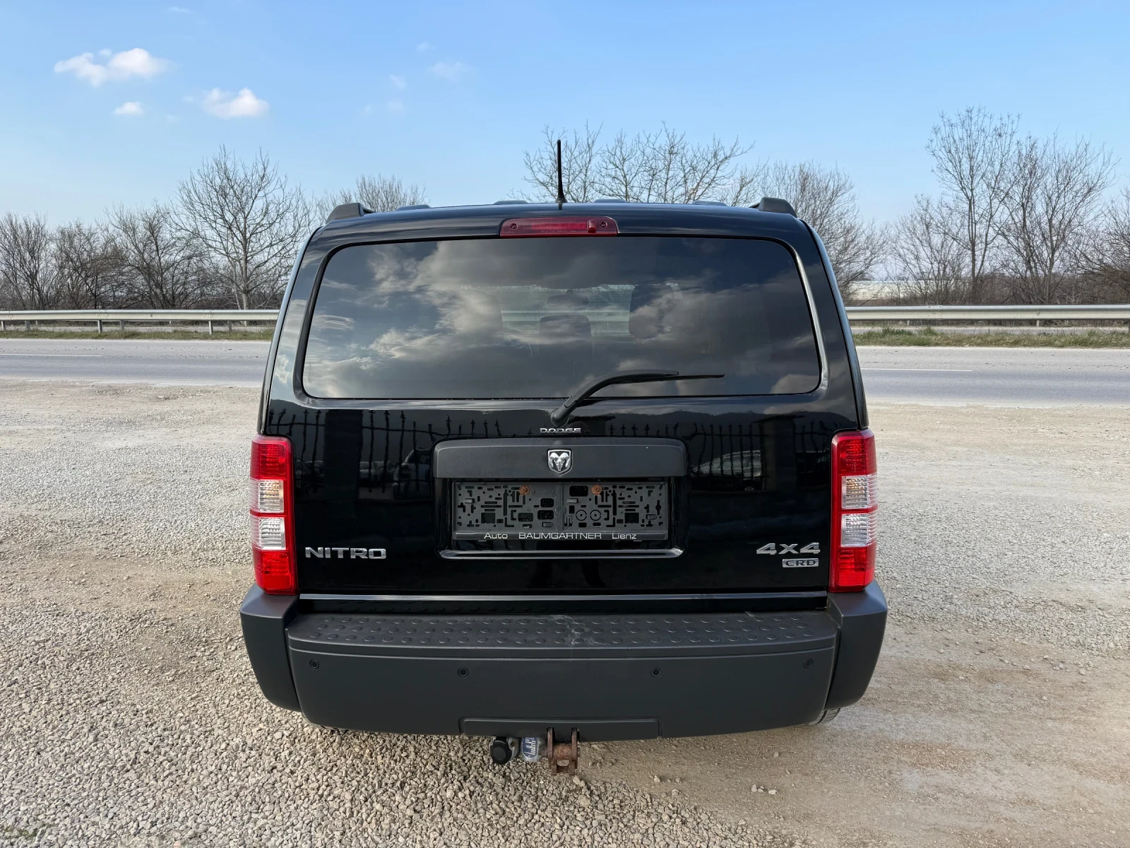 Dodge Nitro 2.8 CRD 177 к.с., снимка 7 - Автомобили и джипове - 53850188