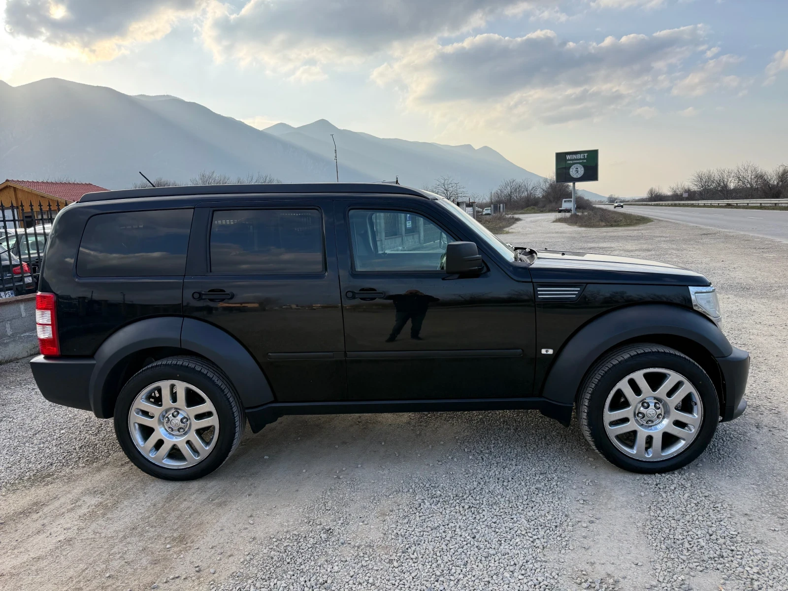 Dodge Nitro 2.8 CRD 177 к.с., снимка 6 - Автомобили и джипове - 53850188