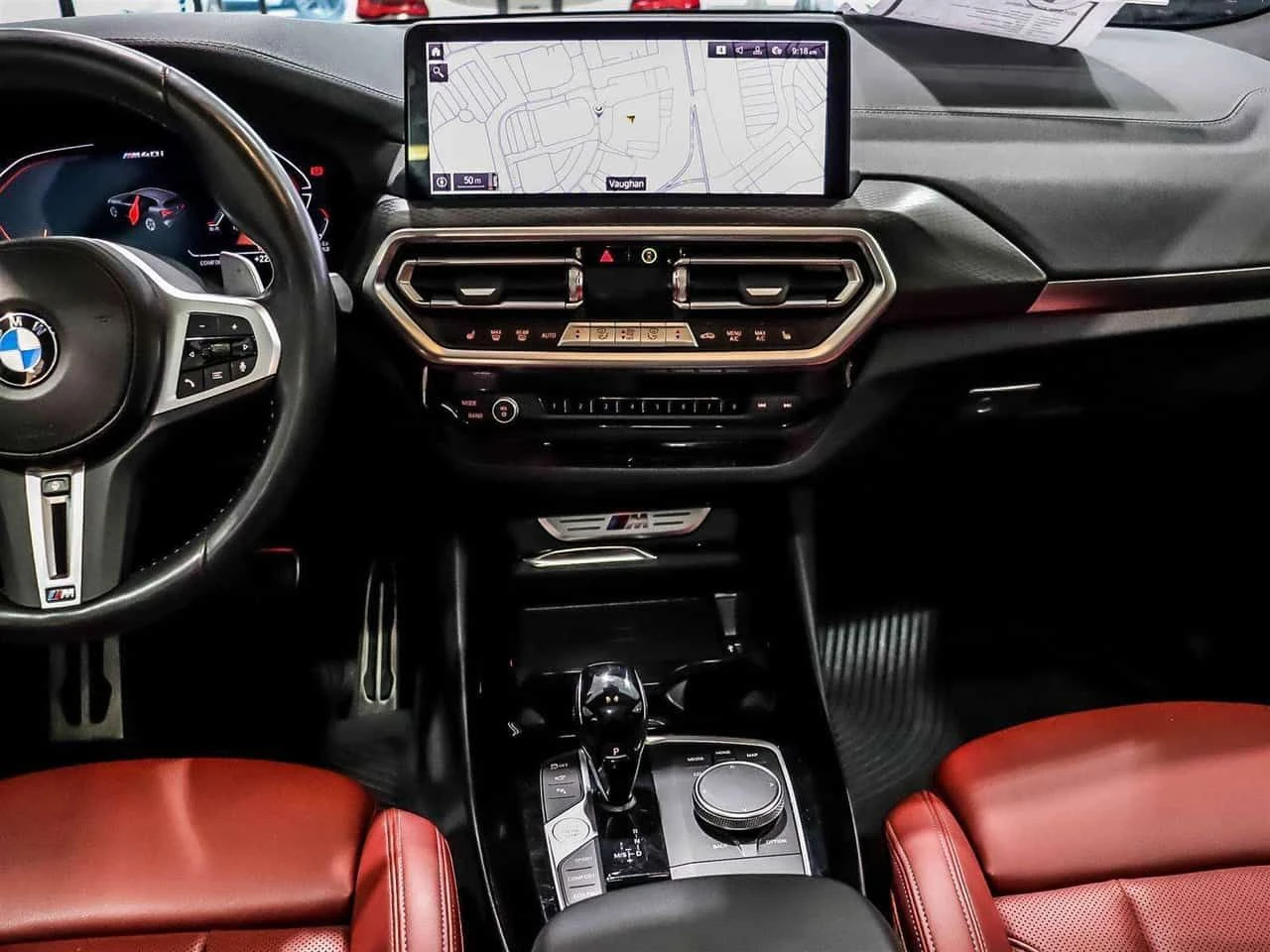 BMW X3 | HARMAN KARDON | HUD | 360 | ЧЕРВЕН САЛОН | , снимка 10 - Автомобили и джипове - 54307359