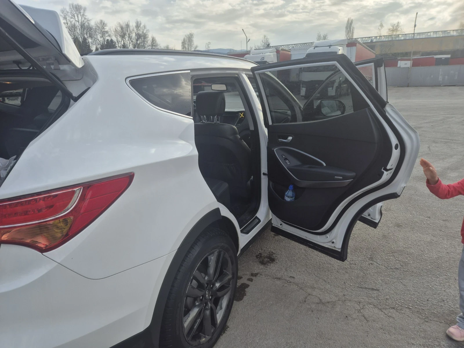 Hyundai Santa fe, снимка 4 - Автомобили и джипове - 54500275