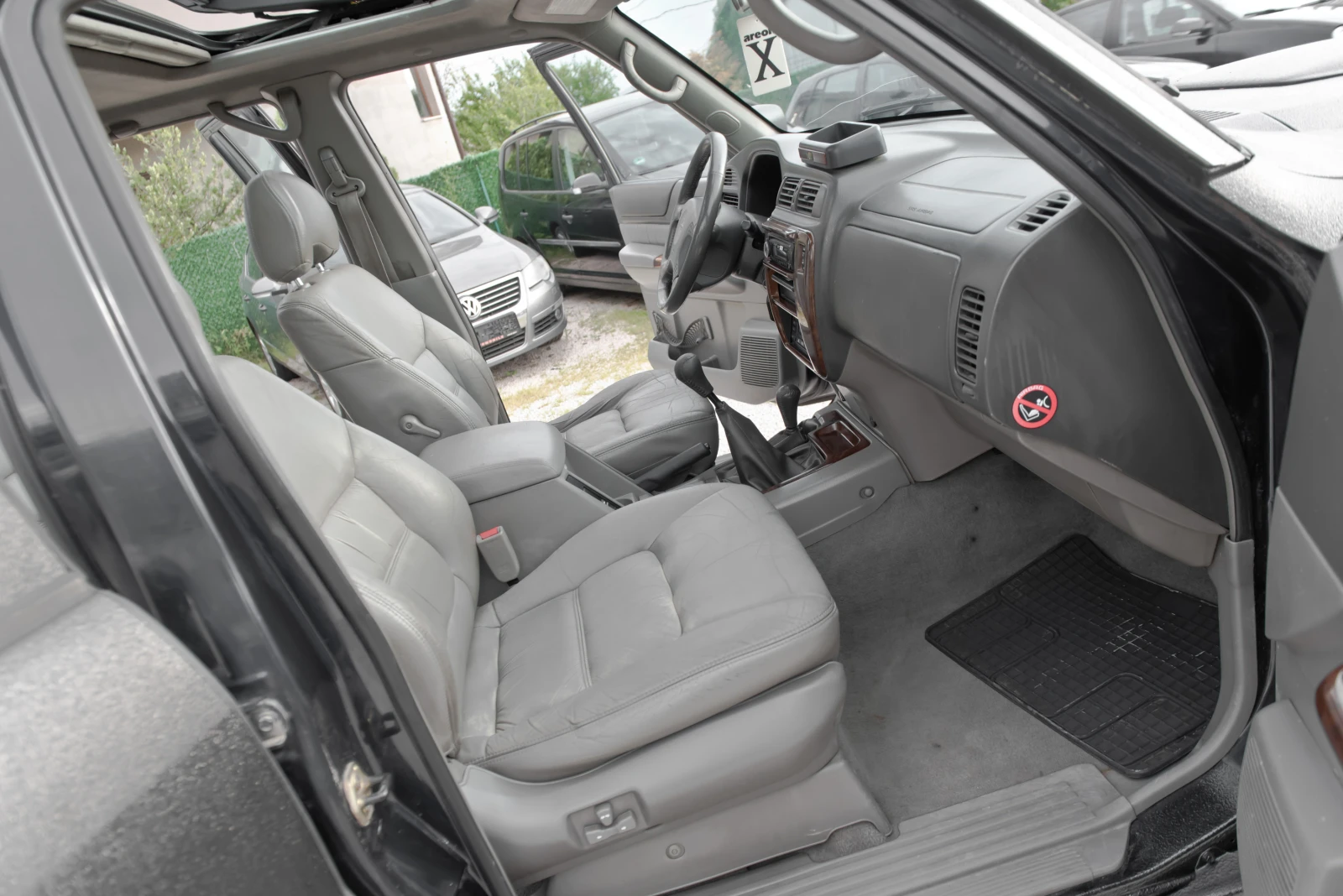 Nissan Patrol 2.8tdi, снимка 10 - Автомобили и джипове - 54635186