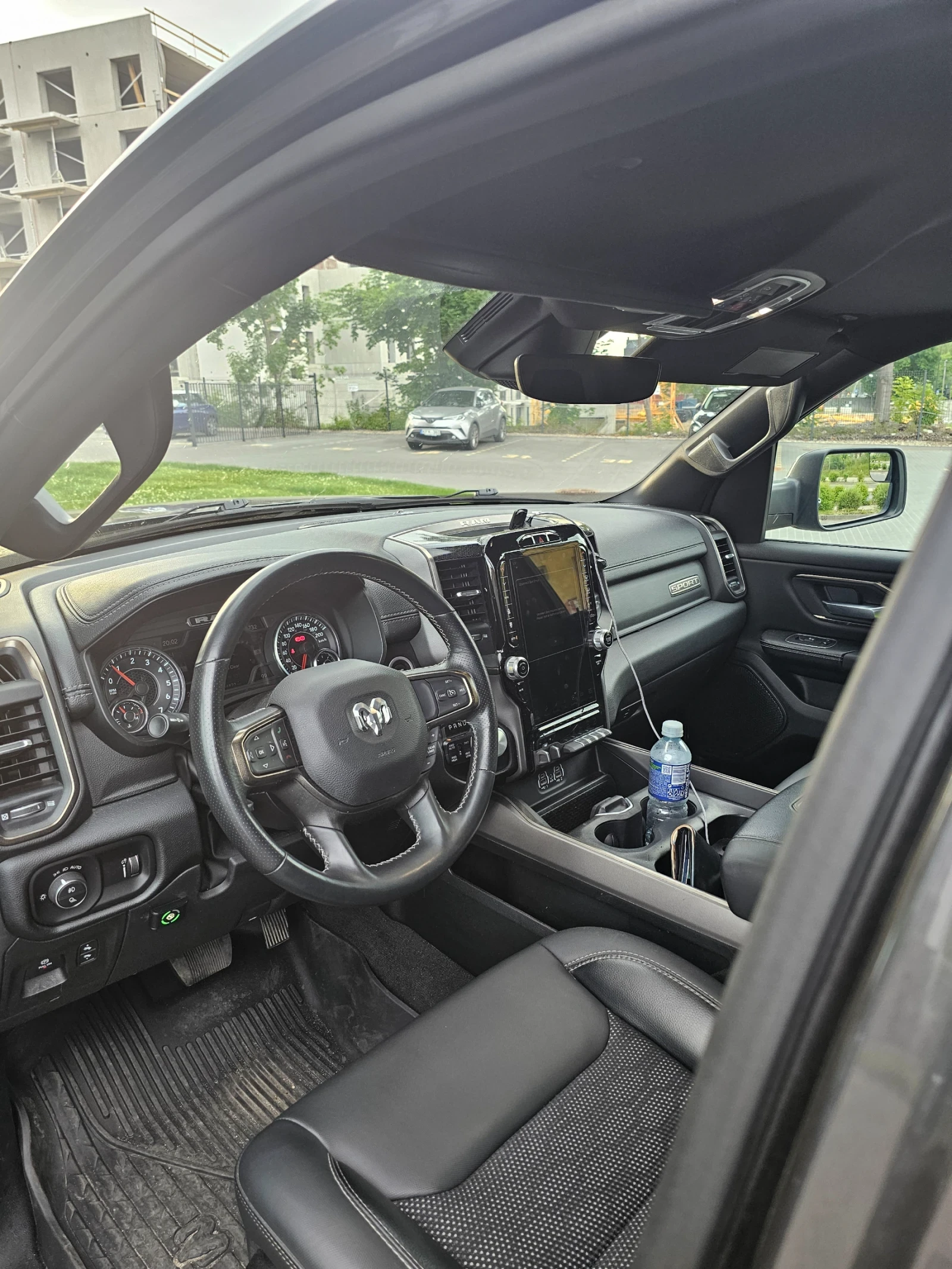 Dodge RAM 1500, снимка 9 - Автомобили и джипове - 55011050