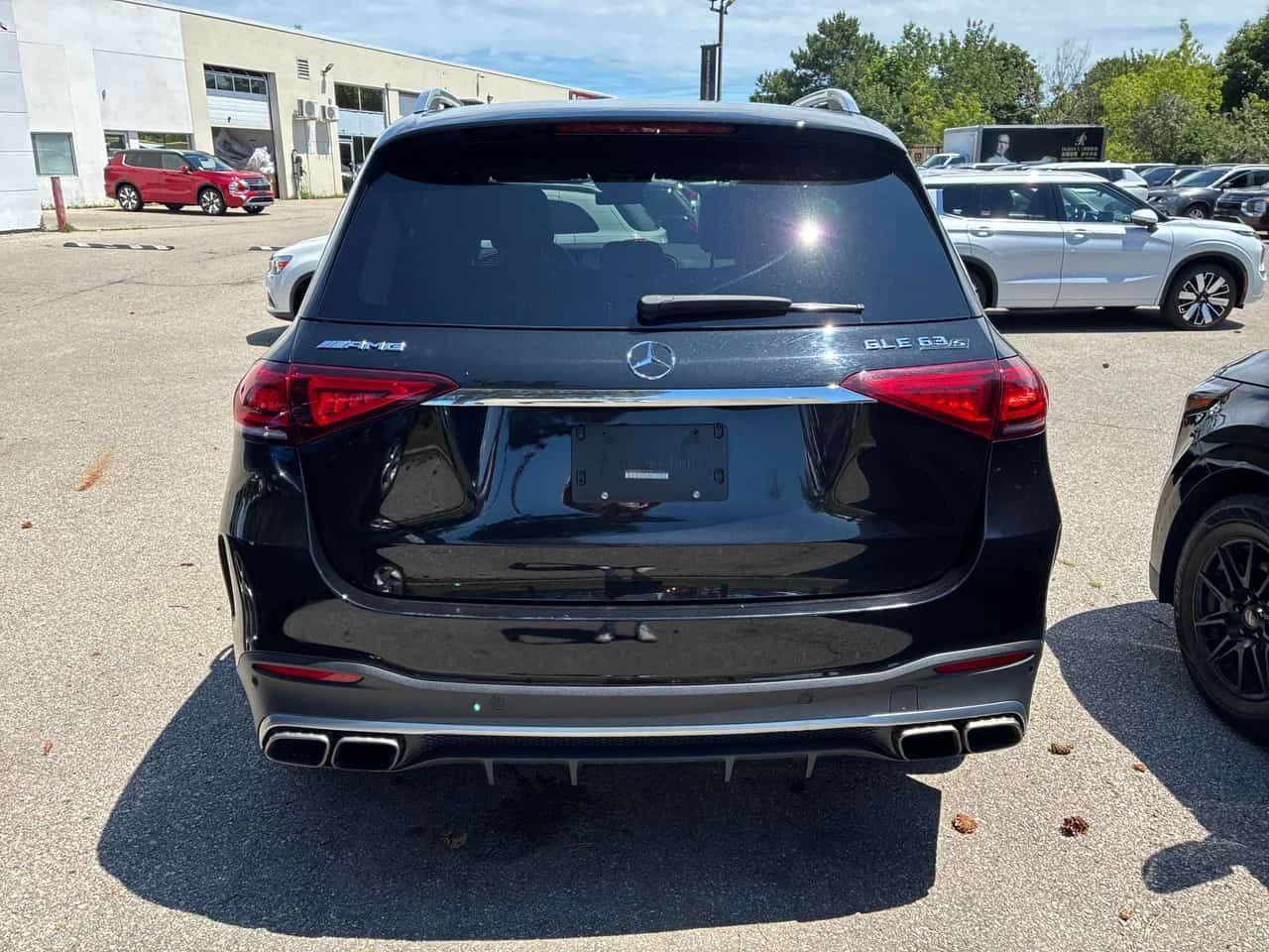 Mercedes-Benz GLE 63 S AMG ДИСТРОНИК * 360 * BURMESTER * PANO * ОБДУХВАНЕ, снимка 4 - Автомобили и джипове - 55193694