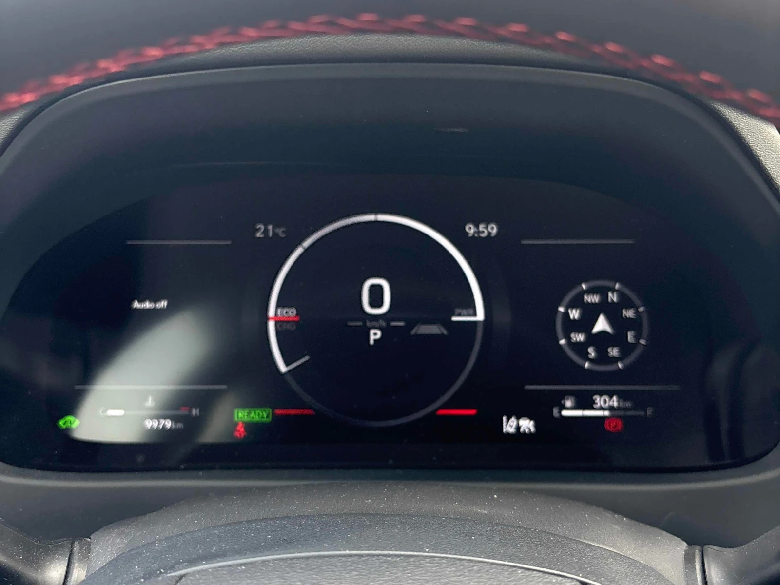 Lexus UX 300h  F-SPORT / ОБДУХВАНЕ / HUD / PANO , снимка 8 - Автомобили и джипове - 55951505