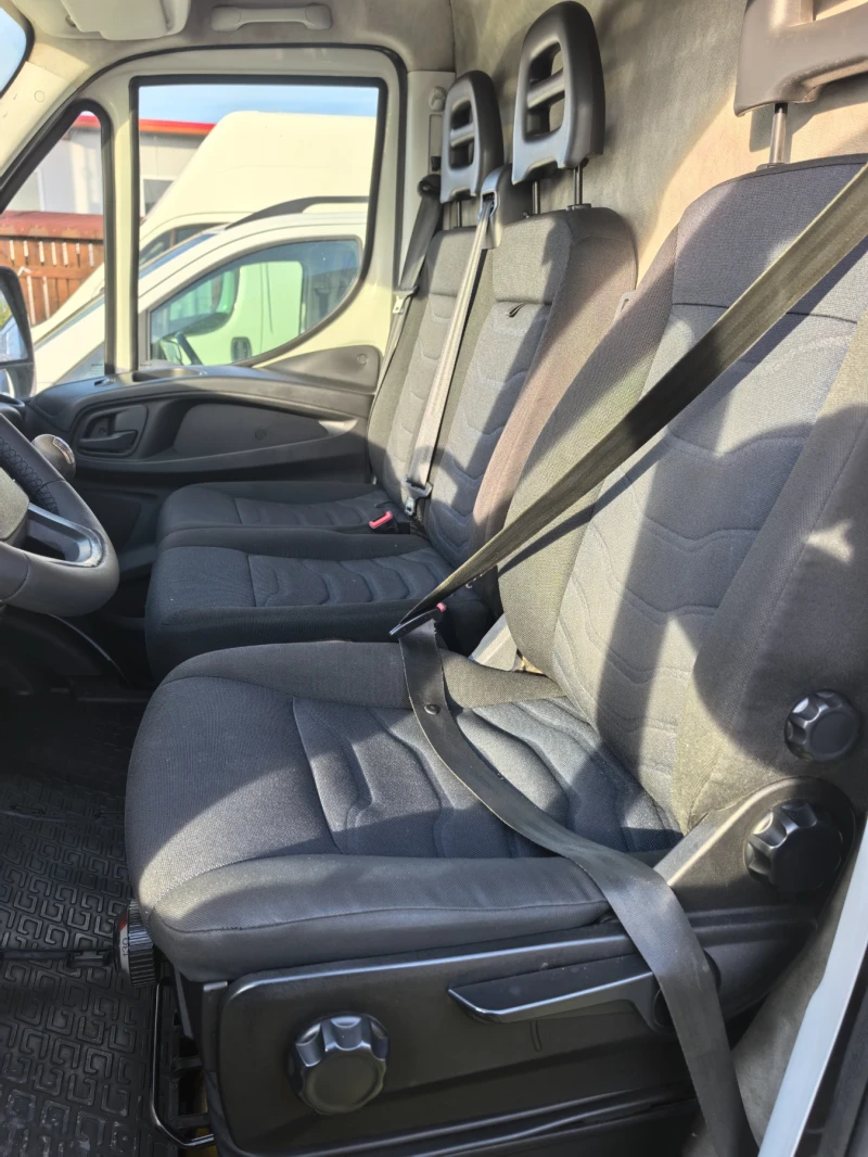 Iveco Daily 35s18 , снимка 10 - Бусове и автобуси - 52630839