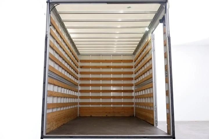 Iveco Daily 35C18* HI-MATIC* БОРД 1000кг* LED* 4.40m* КЛИМА - изображение 7