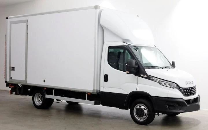 Iveco Daily 35C18* HI-MATIC* БОРД 1000кг* LED* 4.40m* КЛИМА - изображение 3