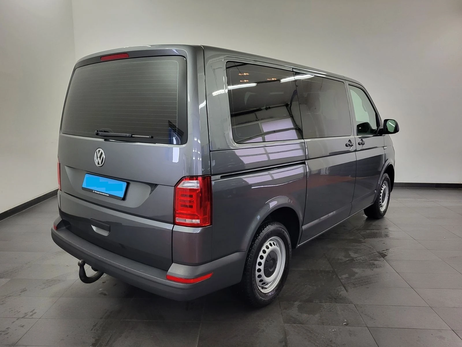 VW Caravelle 2.0 TDI - изображение 2