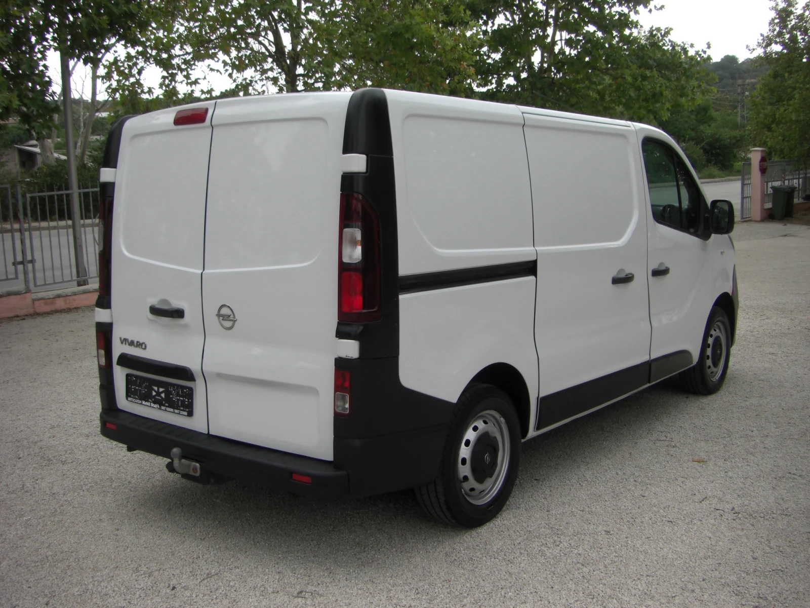 Opel Vivaro 1.6cdti KLIMA 6ck.EURO 6, снимка 5 - Бусове и автобуси - 54686069
