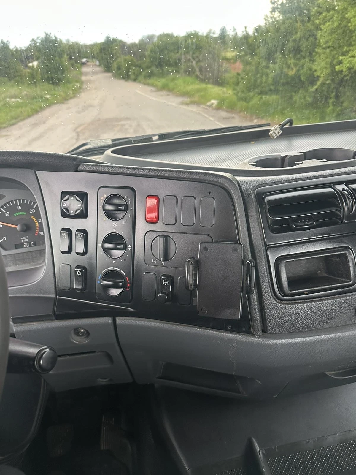 Mercedes-Benz Atego 4х2, снимка 12 - Камиони - 54682394