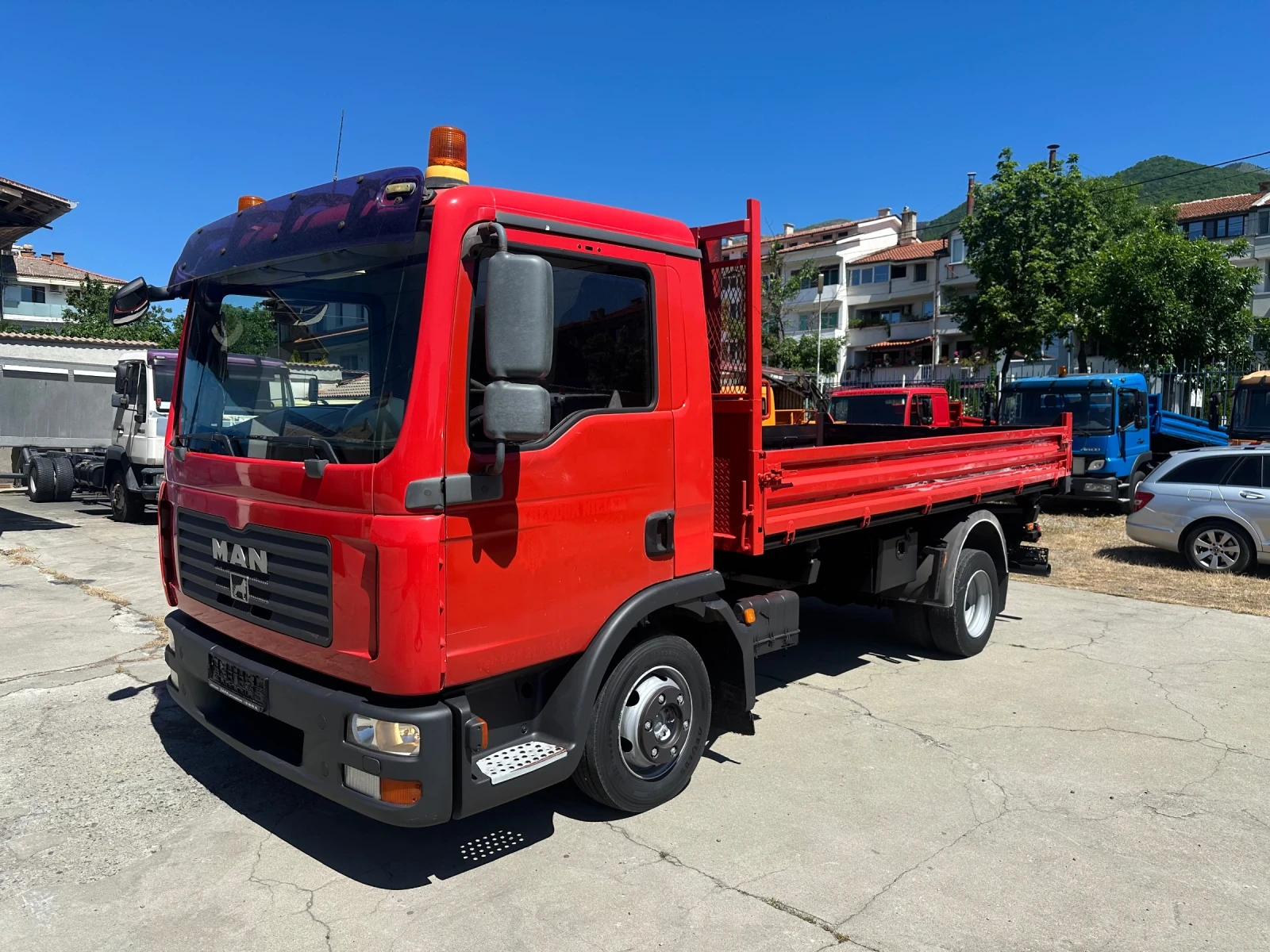 Man Tgl 8.150* 4.30м.* Тристранен самосвал* Топ състояние, снимка 16 - Камиони - 54719917