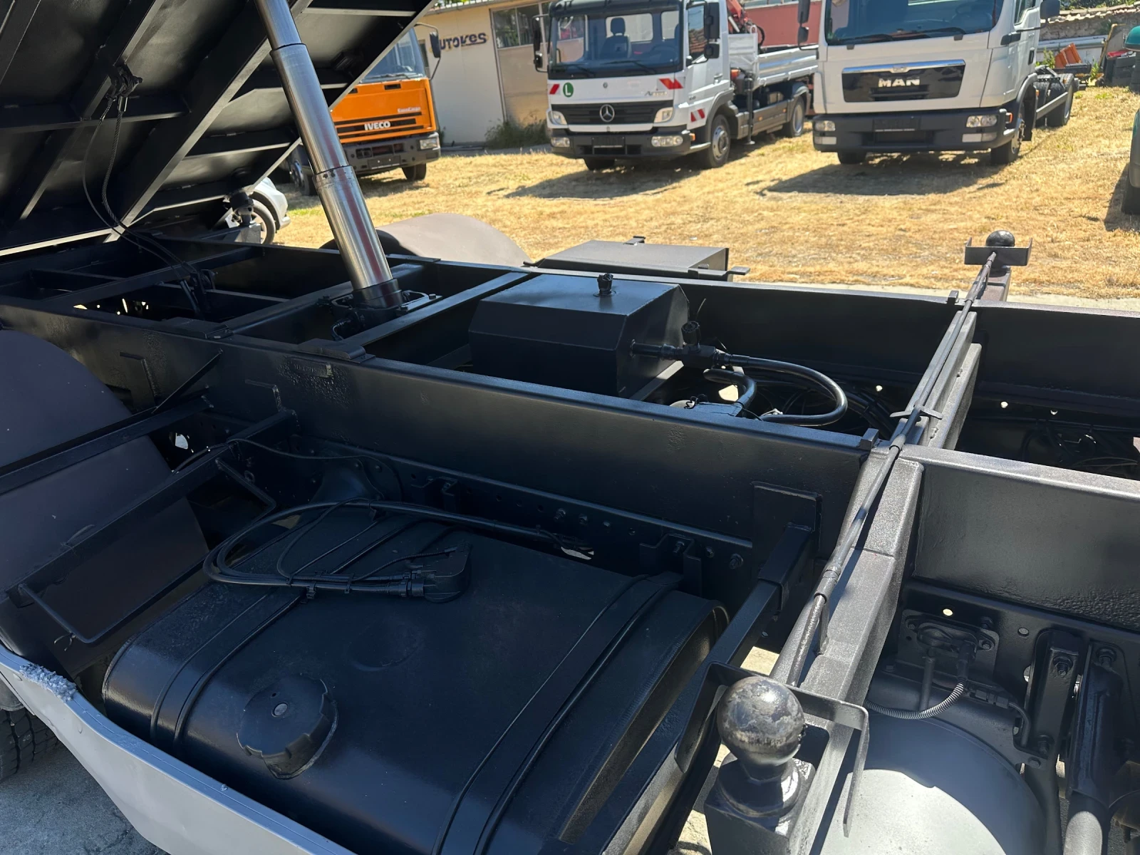 Man Tgl 8.150* 4.30м.* Тристранен самосвал* Топ състояние, снимка 7 - Камиони - 54719917