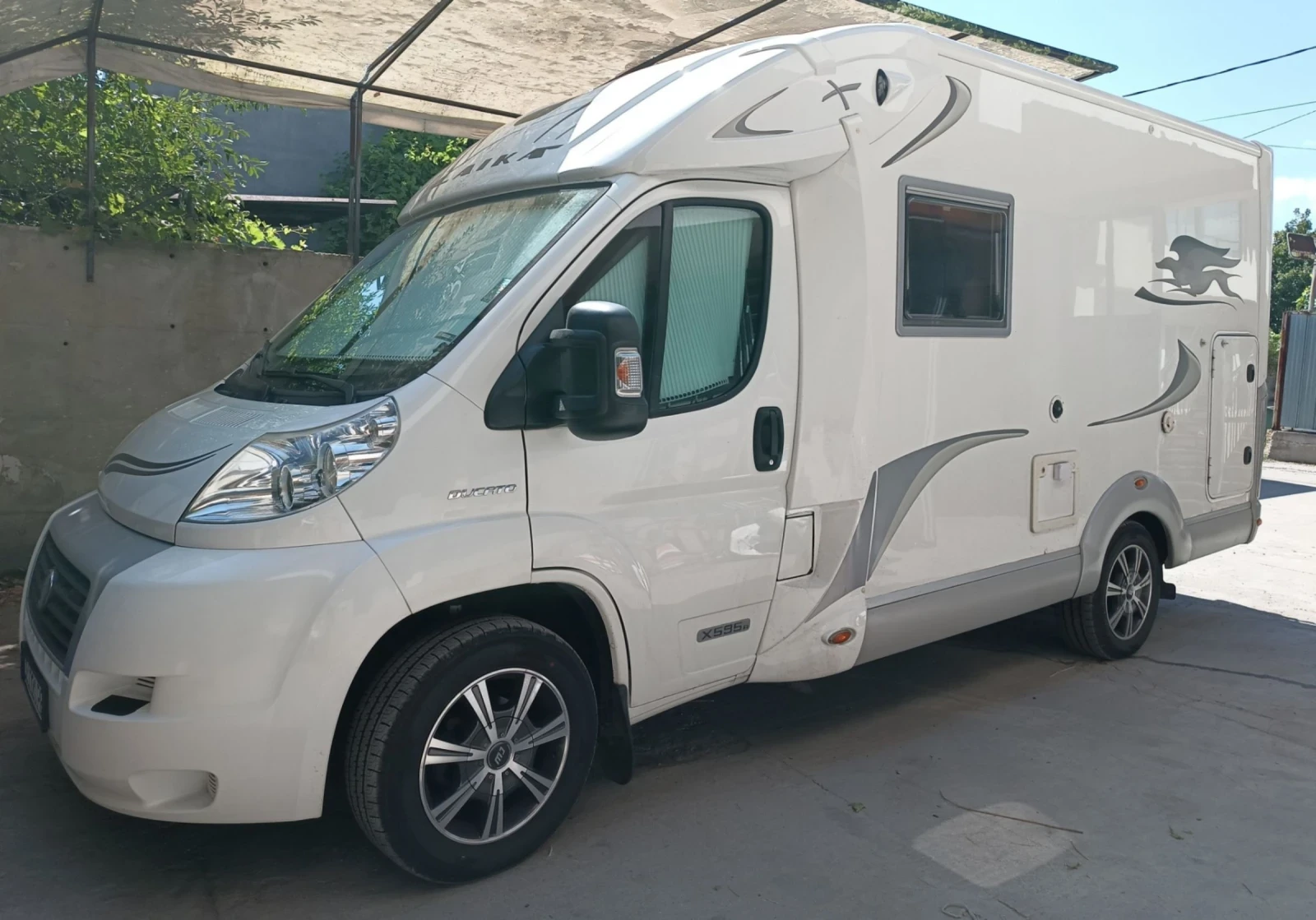  Laika 595 | Mobile.bg   13