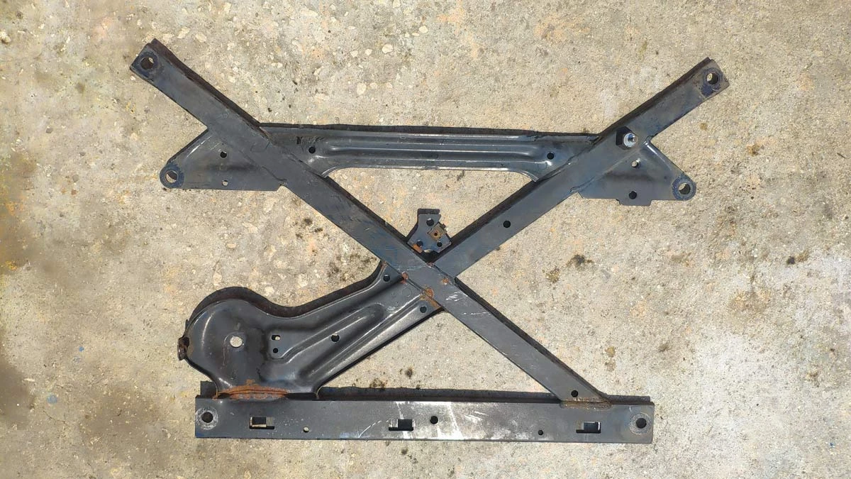 Предна подрамка Audi A5 8T 8t2399345