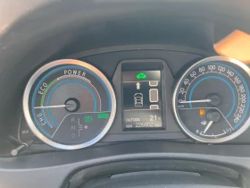 Toyota Auris 1.8 Benzin+ Hibrid 99ks FULL Ekstri, снимка 9