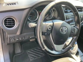 Toyota Auris 1.8 Benzin+ Hibrid 99ks FULL Ekstri, снимка 8