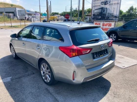 Toyota Auris 1.8 Benzin+ Hibrid 99ks FULL Ekstri, снимка 5