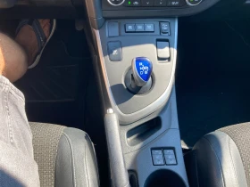 Toyota Auris 1.8 Benzin+ Hibrid 99ks FULL Ekstri, снимка 12