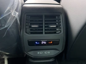 Seat Leon FR 2.0 TDI 7DSG Фабрично нов! , снимка 16
