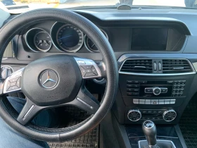 Mercedes-Benz C 200, снимка 7