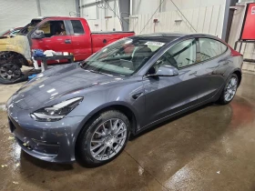 ������ Tesla Model 3