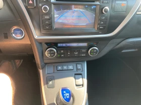 Toyota Auris 1.8 Benzin+ Hibrid 99ks FULL Ekstri | Auto.bg — изображение 11