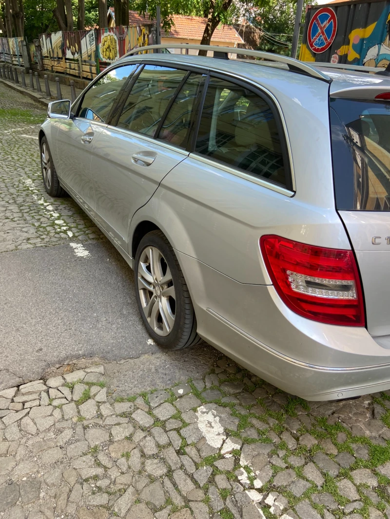 Mercedes-Benz C 180, снимка 2 - Автомобили и джипове - 47434889