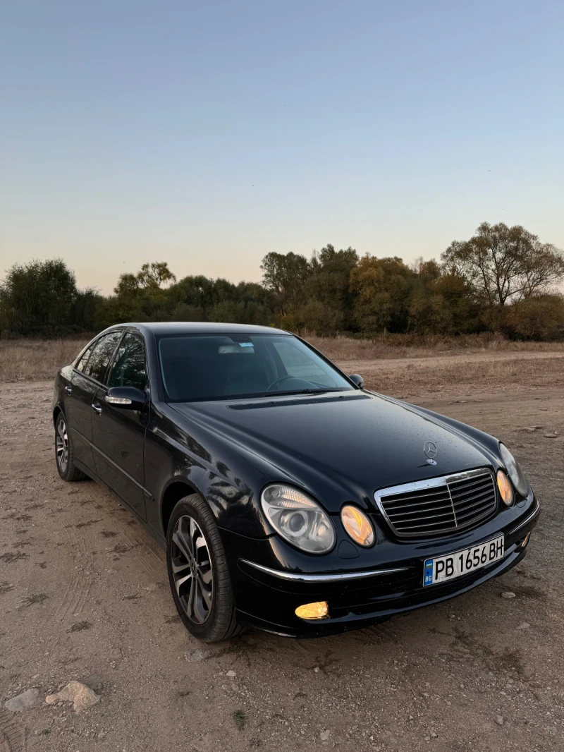 Mercedes-Benz E 270, снимка 1 - Автомобили и джипове - 47750057