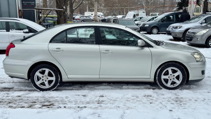 Toyota Avensis 2.2D-4D-150к.с., снимка 4 - Автомобили и джипове - 49151670