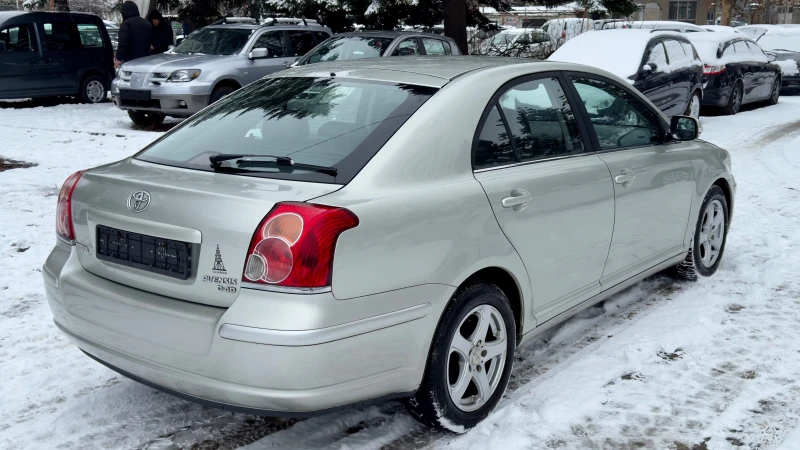 Toyota Avensis 2.2D-4D-150к.с., снимка 5 - Автомобили и джипове - 49151670