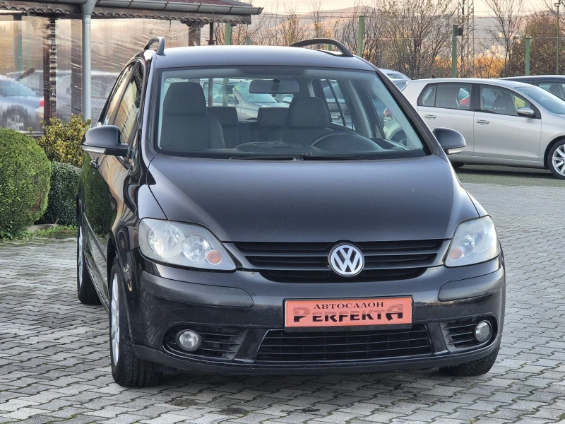 VW Golf Plus 1.6 бензин, снимка 4 - Автомобили и джипове - 52615270