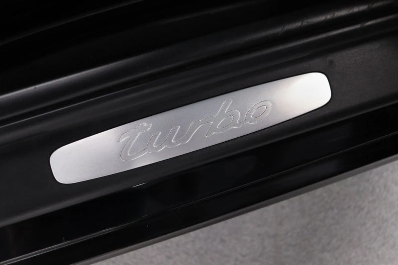 Porsche 911 TURBO CARFAX АВТО КРЕДИТ , снимка 16 - Автомобили и джипове - 52752565