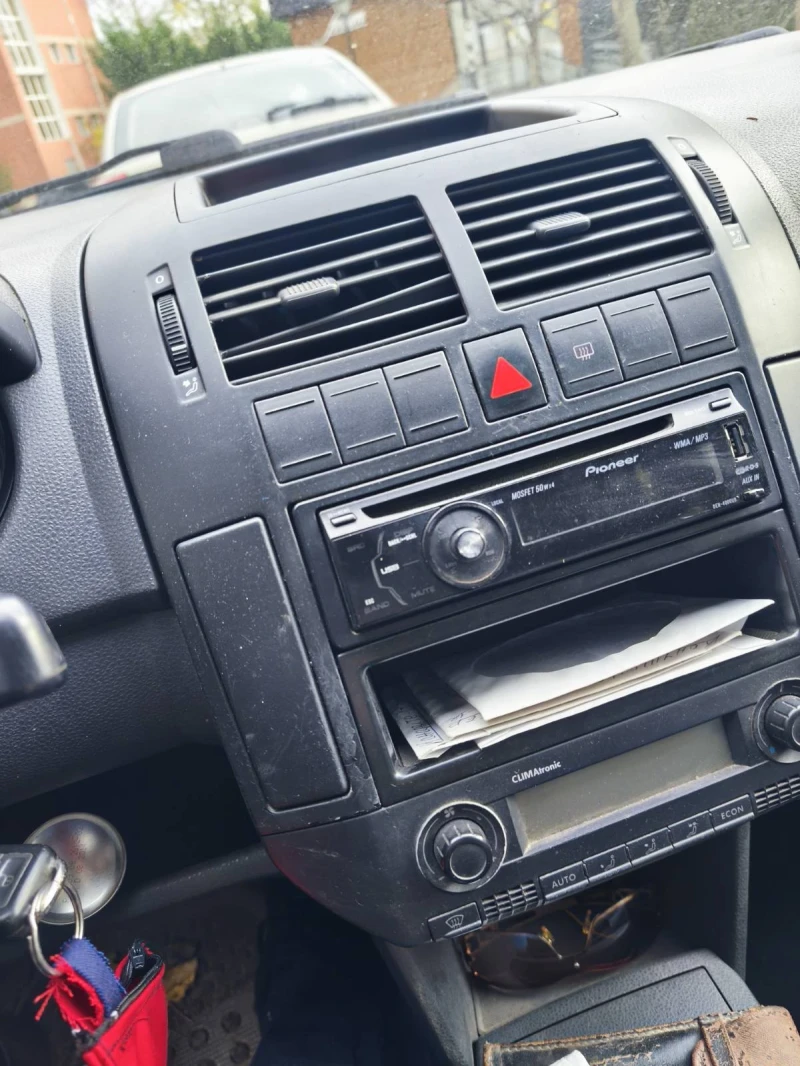 VW Polo 1.2 i, снимка 4 - Автомобили и джипове - 52771013