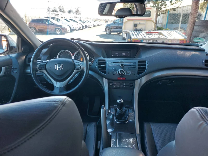 Honda Accord 2.0i, 6ск, снимка 9 - Автомобили и джипове - 52938617