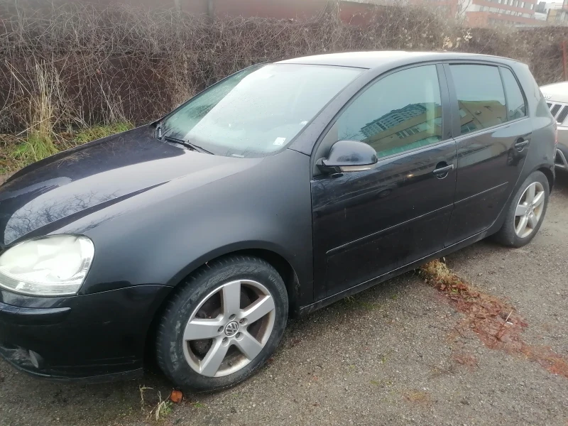 VW Golf 2.0 TDI, снимка 4 - Автомобили и джипове - 53477437