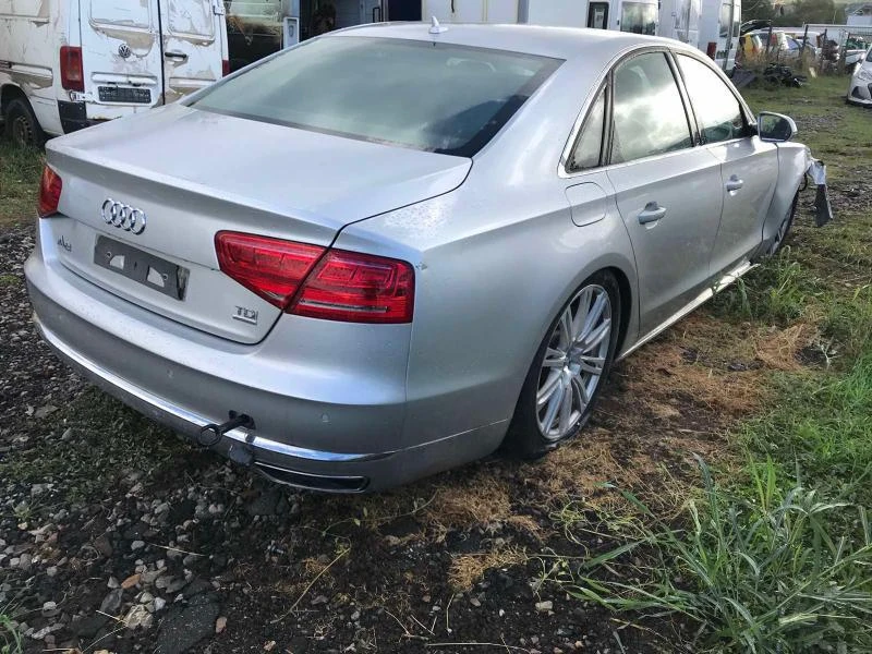 Audi A8 4.2TDI,351кс.,D4 FullLED,CDSB,АВТОМАТИК,Quattro, снимка 4 - Автомобили и джипове - 30396720