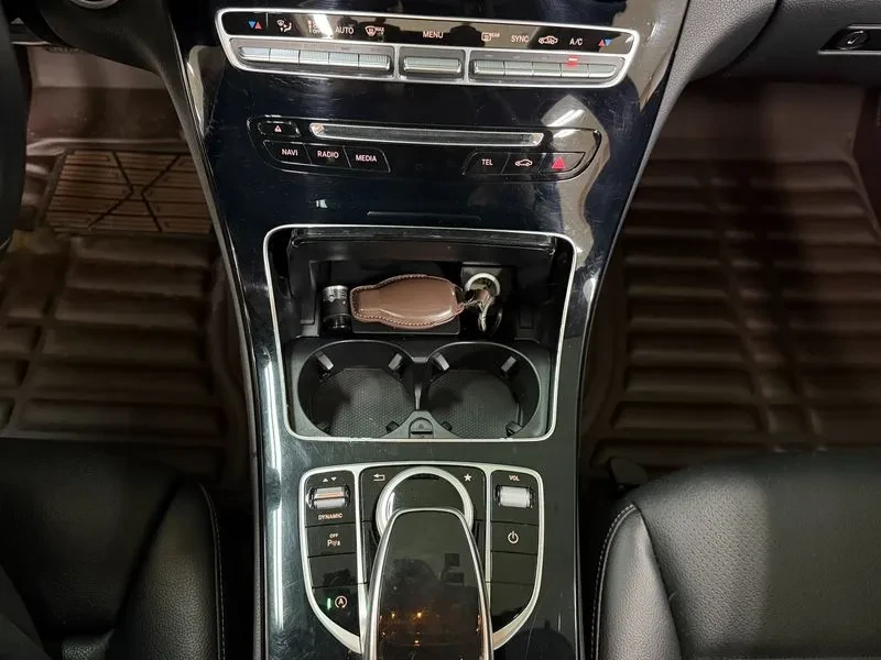 Mercedes-Benz C 200 W205 D, снимка 12 - Автомобили и джипове - 55015229