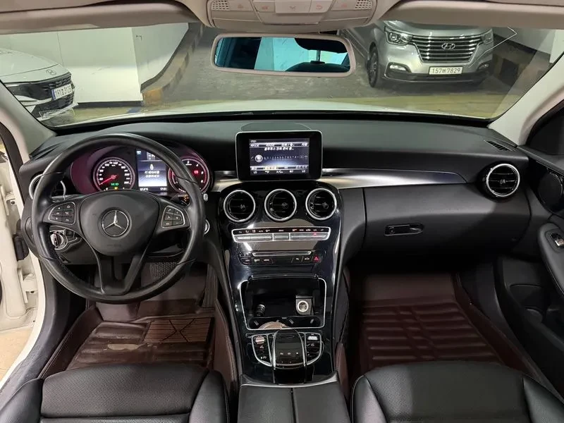 Mercedes-Benz C 200 W205 D, снимка 8 - Автомобили и джипове - 55015229