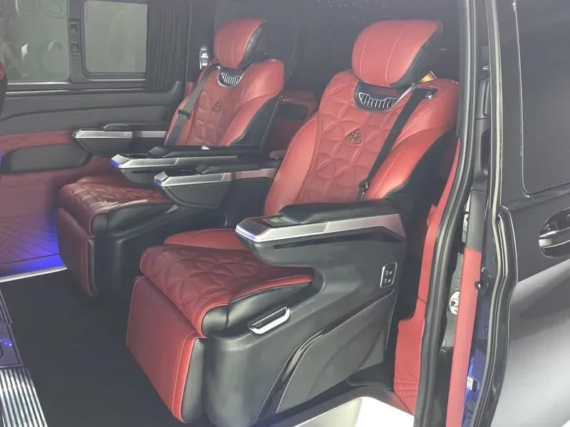 Mercedes-Benz V 300 2.0 W447, снимка 12 - Автомобили и джипове - 56019842