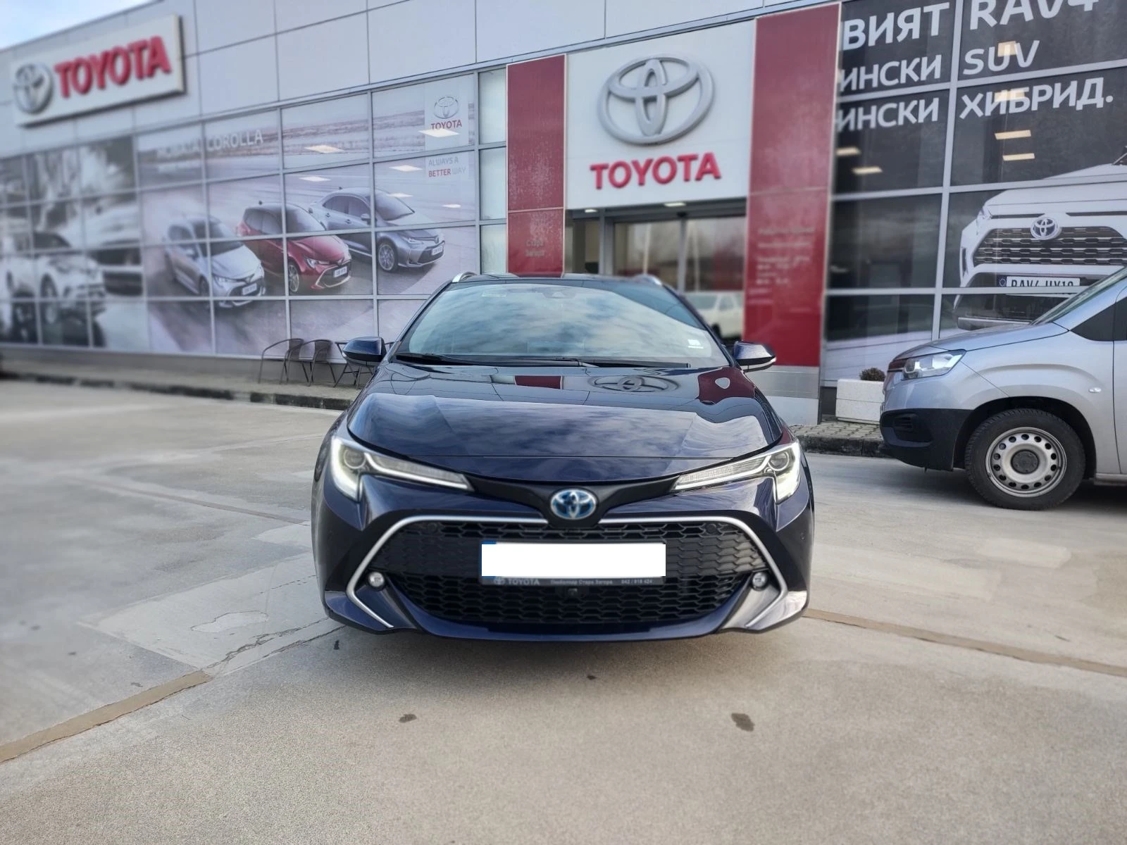 Toyota Corolla T.S LUXURY 1.8 HSD  - изображение 2