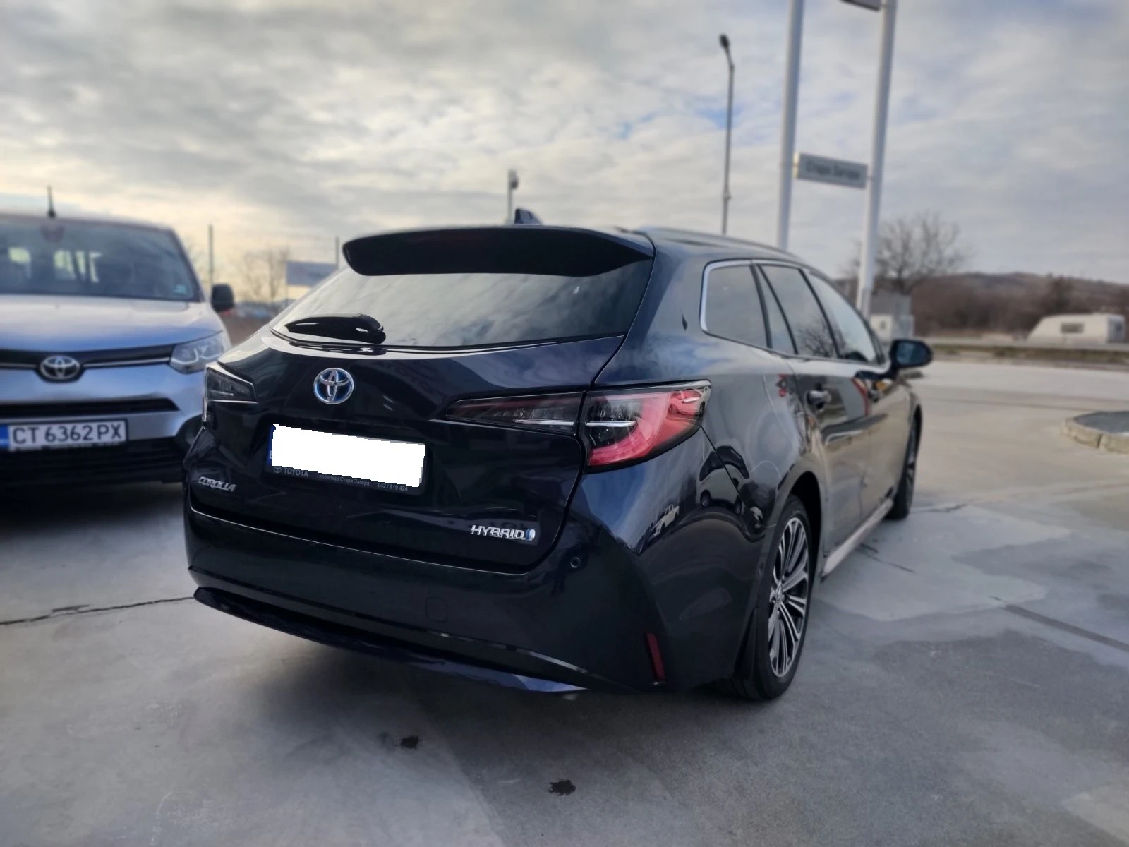 Toyota Corolla T.S LUXURY 1.8 HSD  - изображение 4