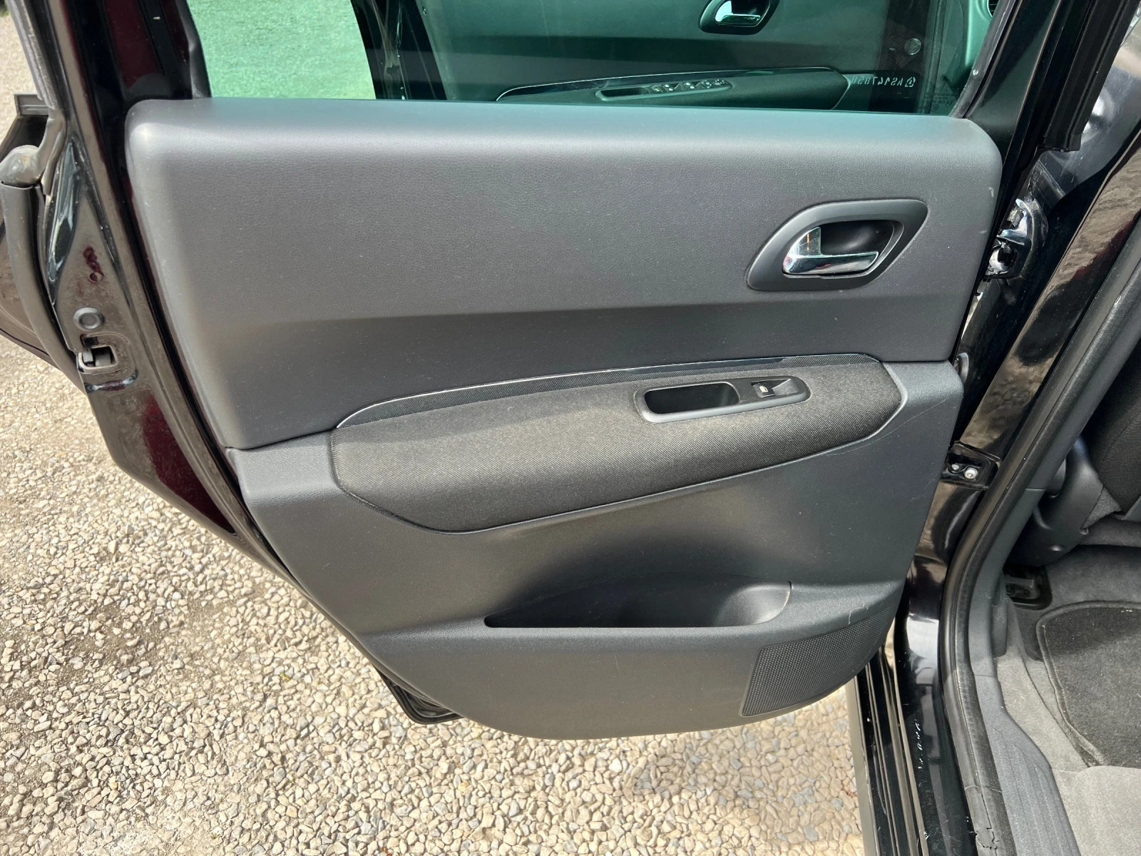 Peugeot 3008 1.6i/PANORAMA | Mobile.bg — изображение 12