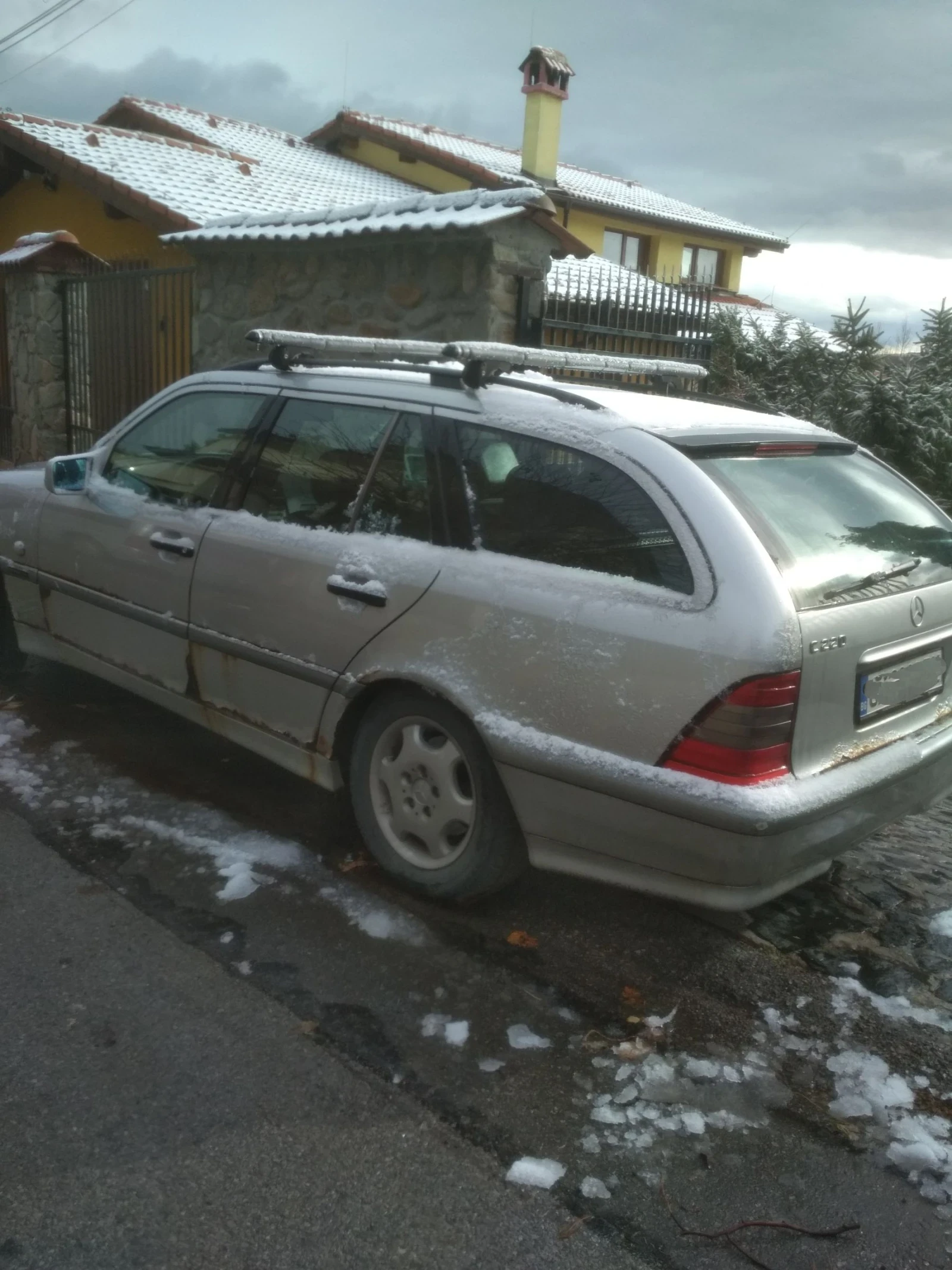 Mercedes-Benz C 220 W202  - изображение 5