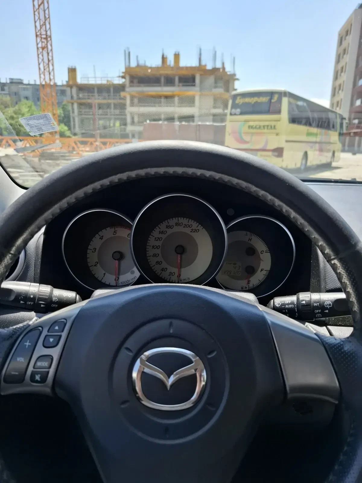 Mazda 3  - изображение 8